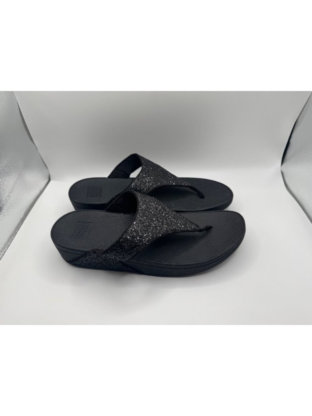 FitFlop Black Glitter Lulu Toe-Thong Sandal Shoe Women Size 11